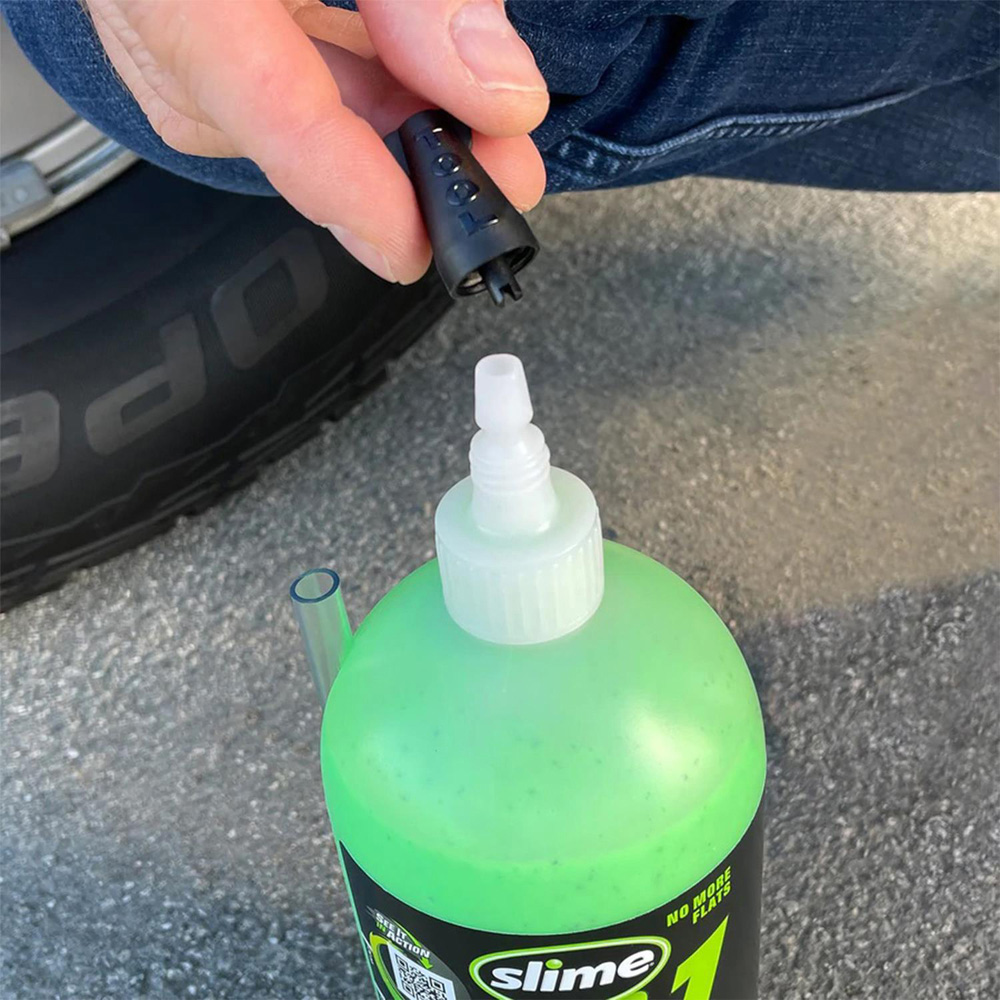 Slime 2-in-1 Premium Tyre and Tube Sealant 946ml 2 Pack Image 4