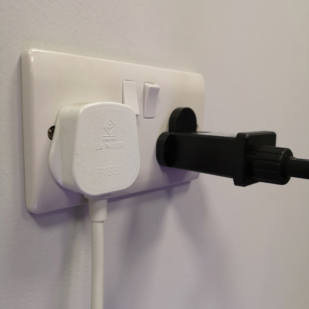 Premier ClusterBrights 960 Rainbow LED Christmas Cluster Light 12.4m Image 8