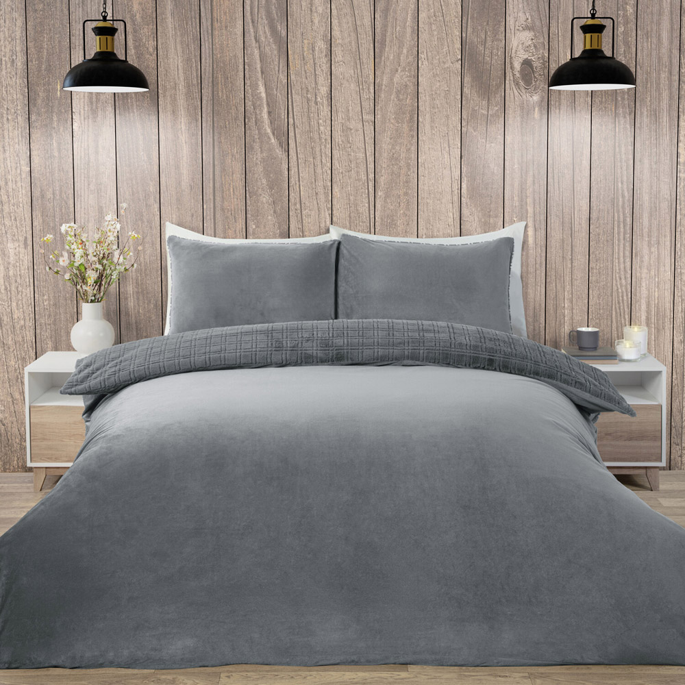 Check Faux Fur Duvet Set Grey Single Image 2
