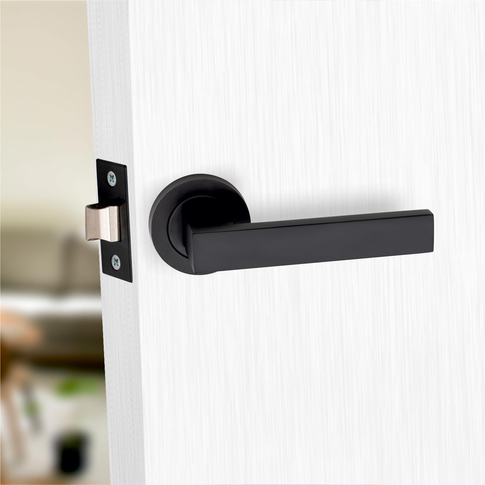 Golden Grace Delta Matt Black Door Handle Pair 3 Lever Mortise and Key Hole 64mm Image 2