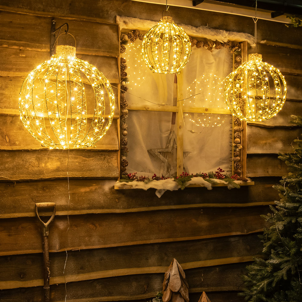 The Christmas Centre 360 Warm White LED Pre-Lit Gold Light-Up Ball 3 Piece Image 6
