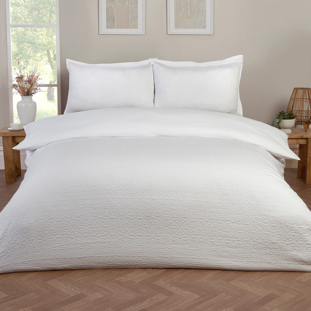 Romilly Matalesse Duvet Set White King Image 1