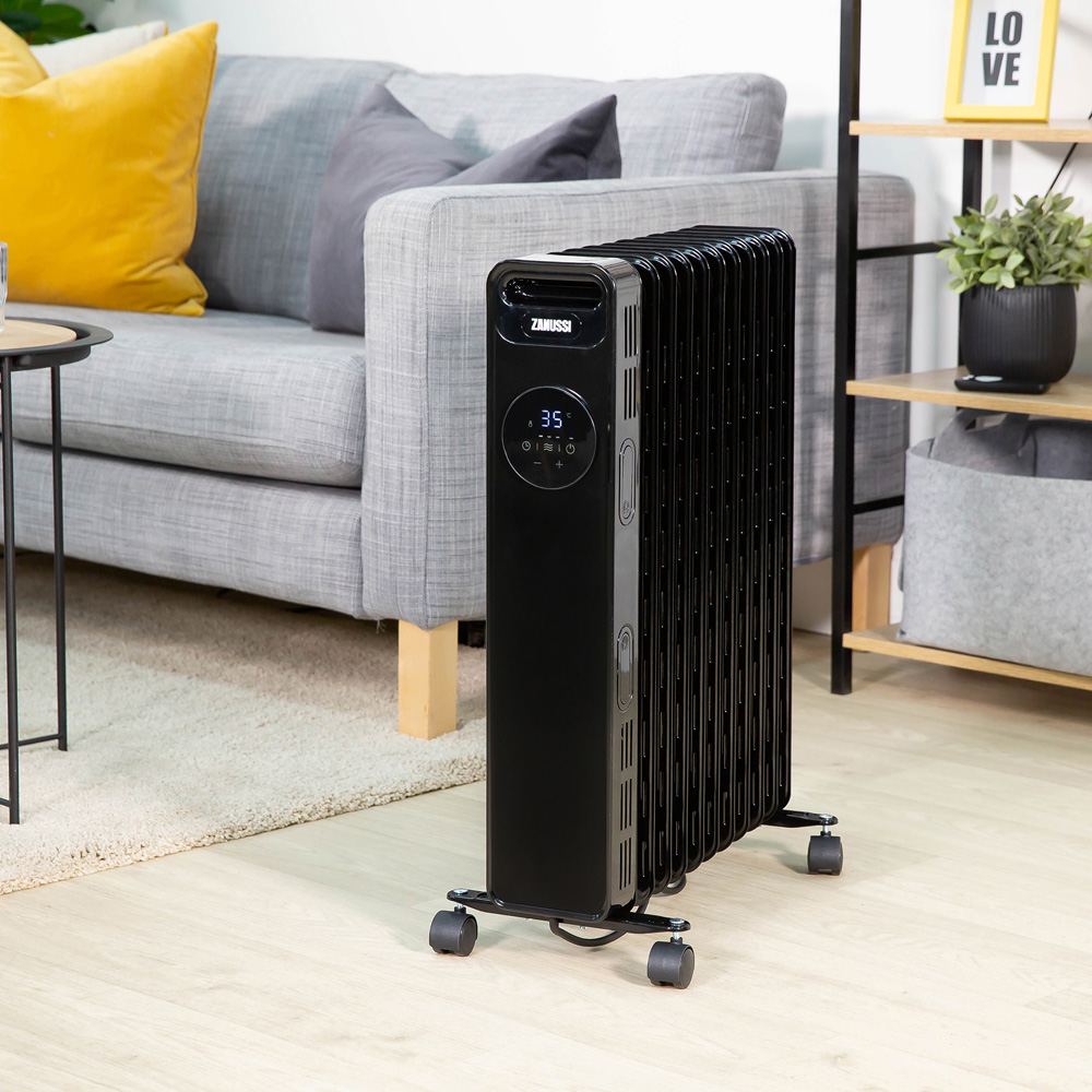 Zanussi Black 11-Fin Digital Touch Control Oil Filled Radiator 2300W Image 6