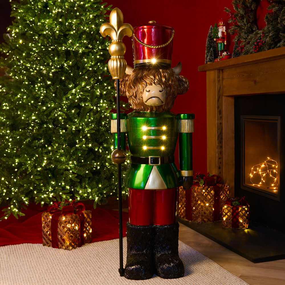 LED Highland Cow Soldier Image 2
