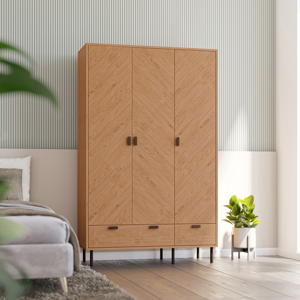 Seconique Leon 3 Door 2 Drawer Medium Oak Effect Wardrobe Image 8