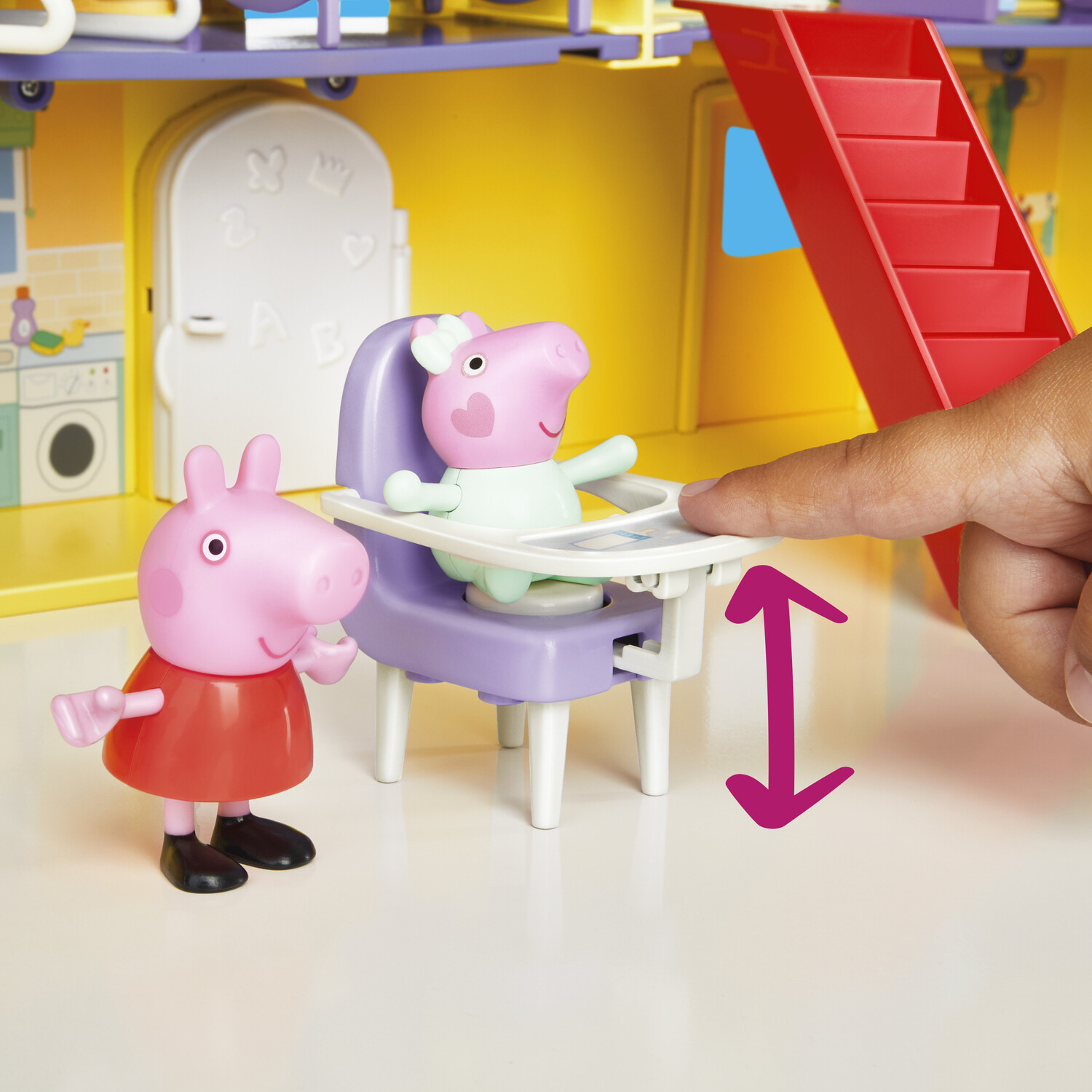 Peppa Pig Big Family House Yellow Image 9