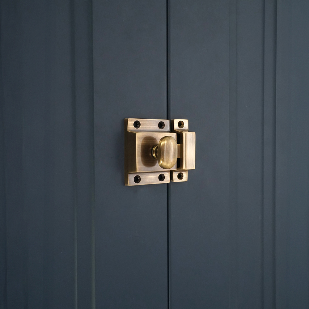 Spira Brass Antique Brass Cupboard Catch Image 2