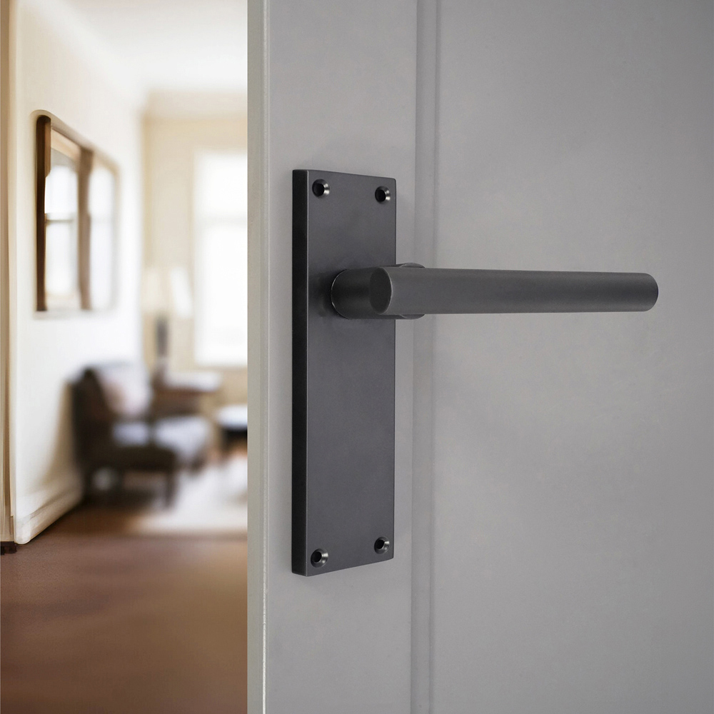 Spira Brass Jura Matt Black Lever on Backplate Door Handle with Latch 2 Pack Image 2