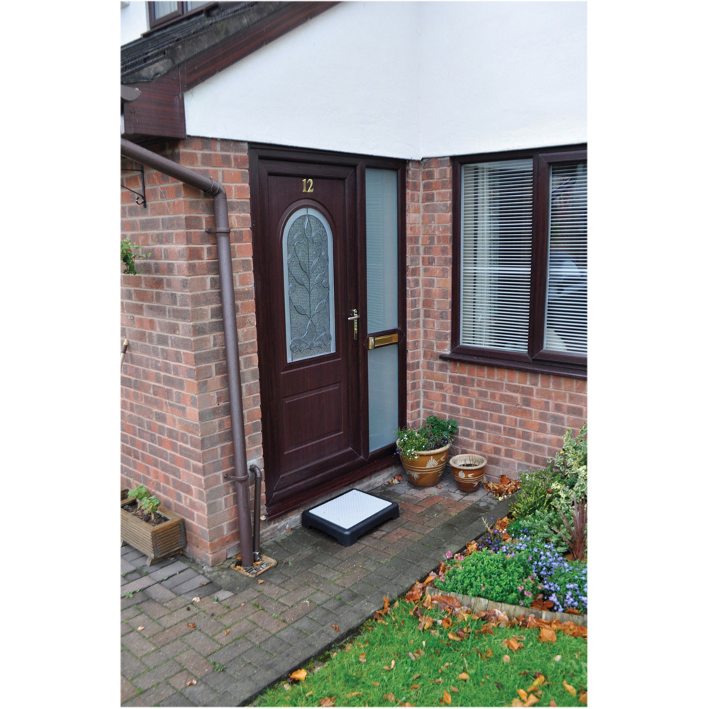 Aidapt Outdoor Half Step Image 8