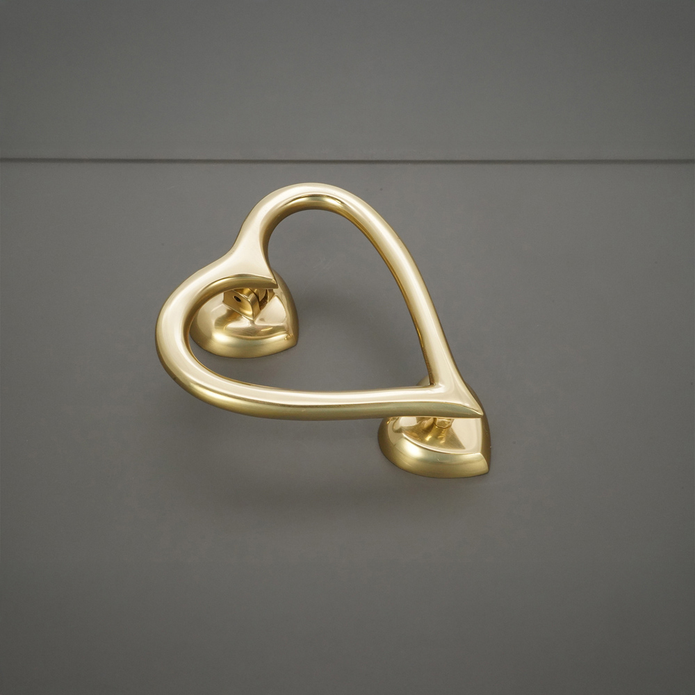 Spira Brass Polished Brass Heart Door Knocker Image 4