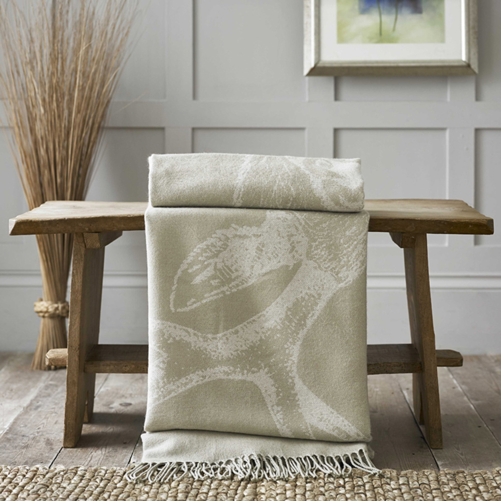 The Lyndon Company Stag Oatmeal Acrylic Throw 140 x 185cm Image 2