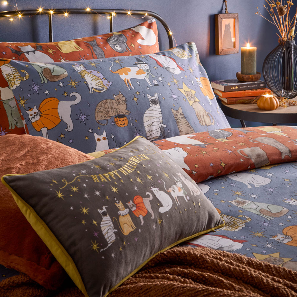 Furn Double Halloween Pawty Printed Reversible Duvet Set Image 3