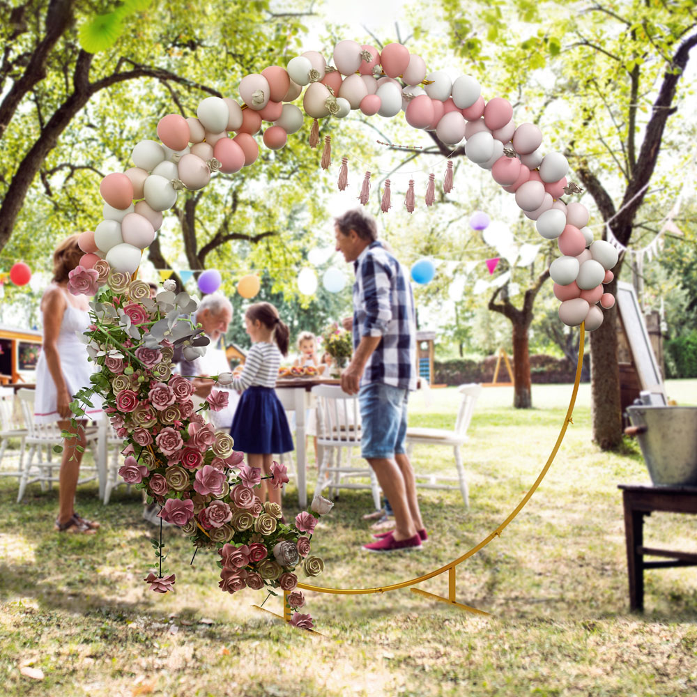 Outsunny 7 x 7ft Gold Tone Round Backdrop Arch Stand Image 2