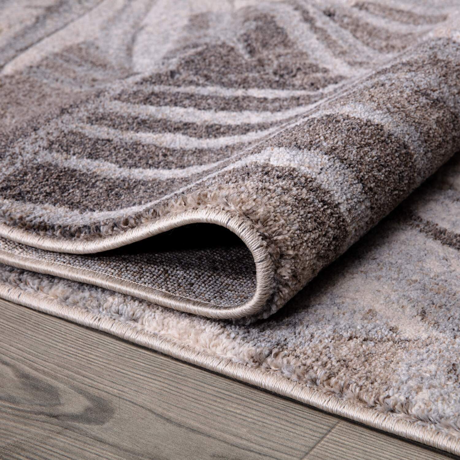 Jungle Leaf Rug - Grey / 140cm Image 2