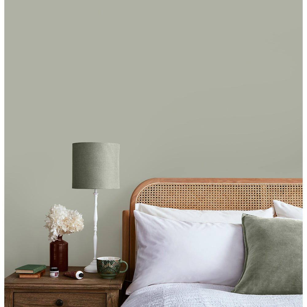 William Morris At Home Crumbled Sage Eggshell Paint 1L Image 5