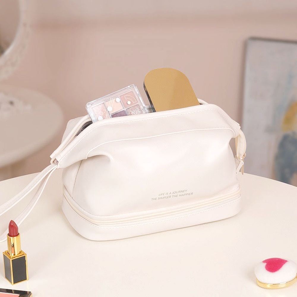 H&O Direct White Travel Makeup Bag Image 2