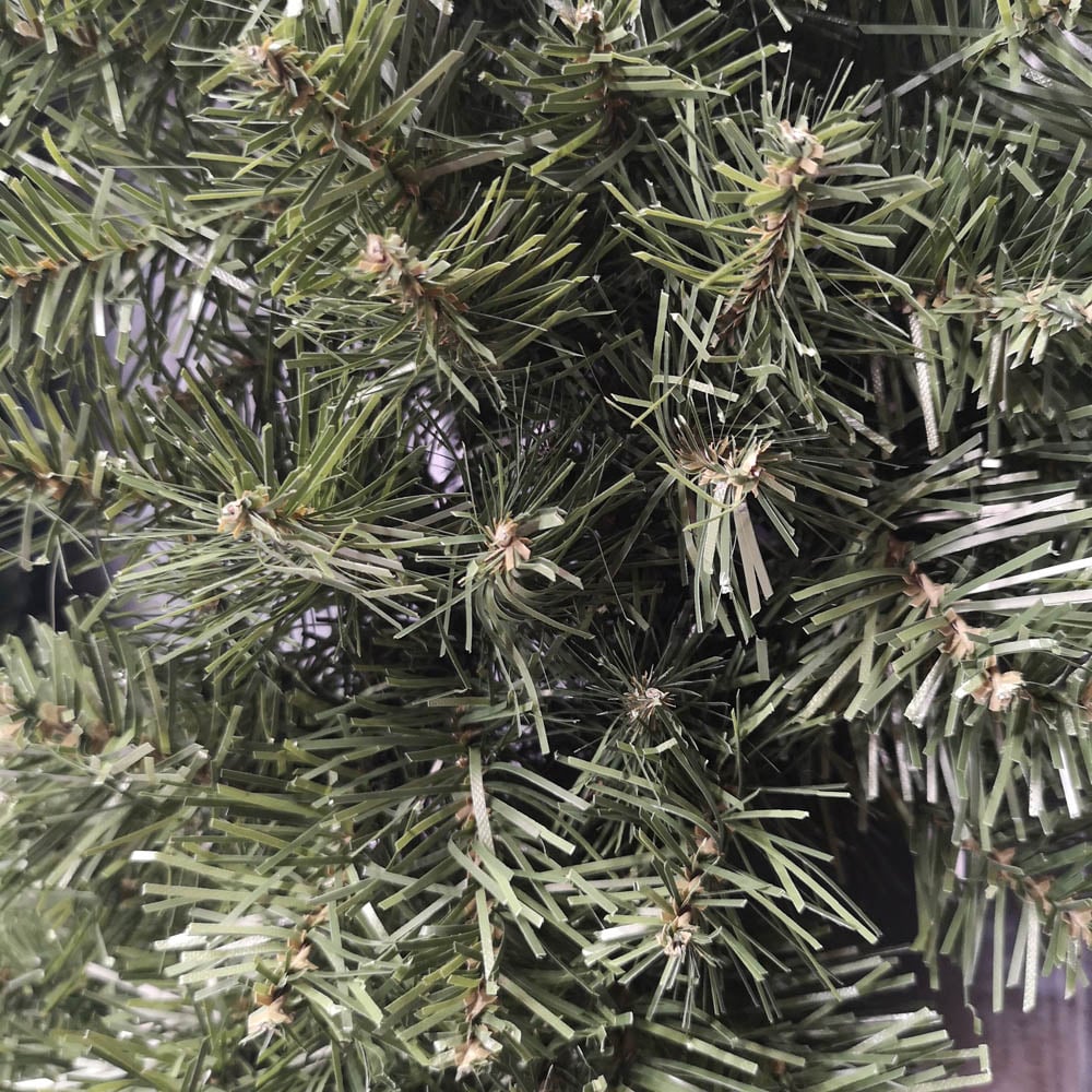 Samuel Alexander Imperial Pine Christmas Door Wreath Plain Green 60cm Image 4