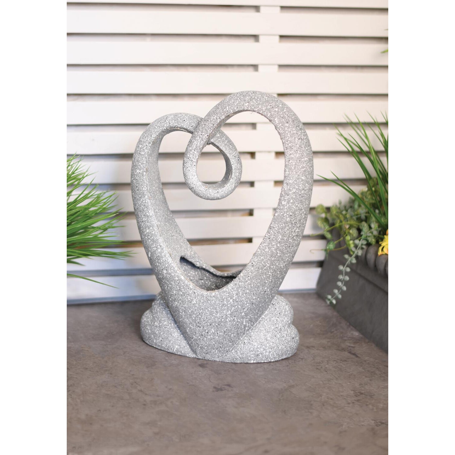 Solar Heart Planter - Stone Image 2