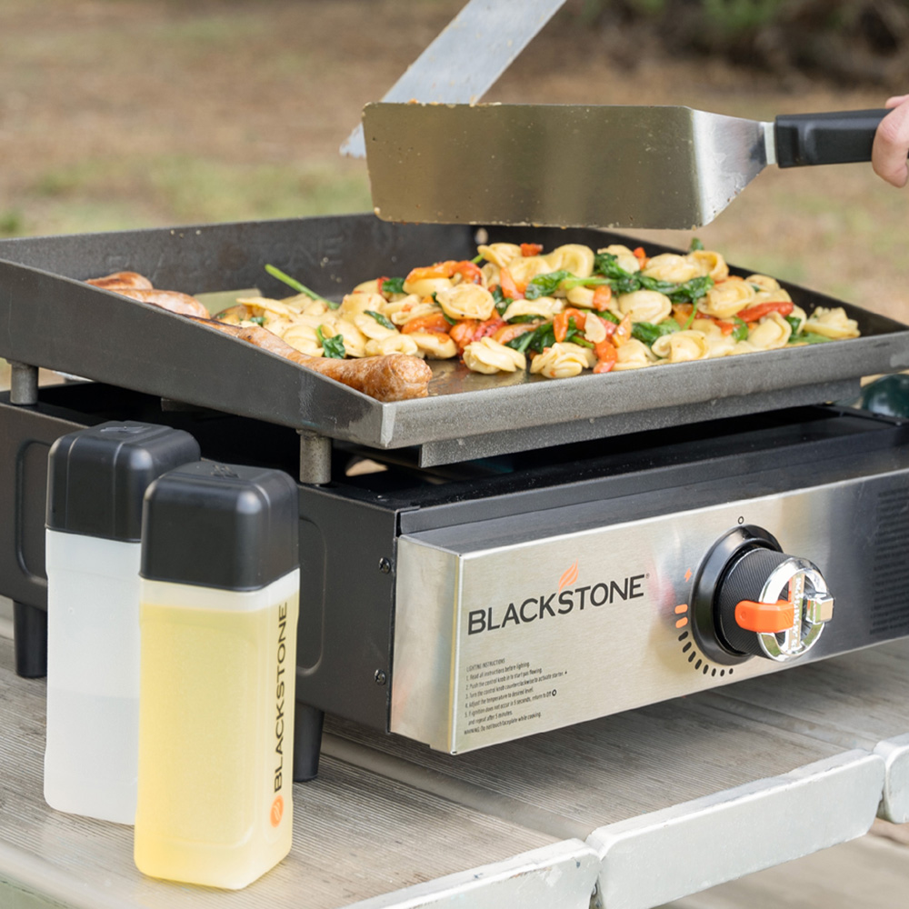 Blackstone 257-2142EU Tabletop Griddle 17 inch Image 2