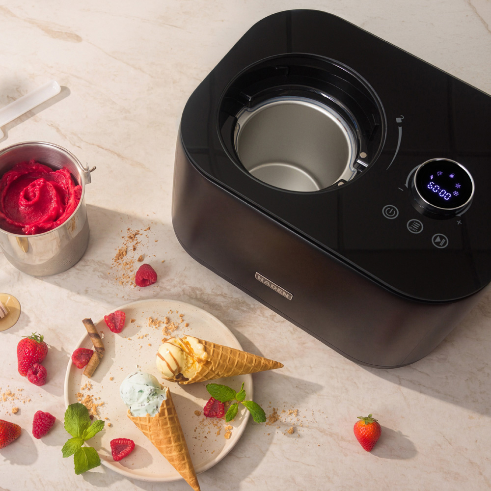 Haden Sweet Serve 215802 Black 1L Ice Cream Machine Image 2
