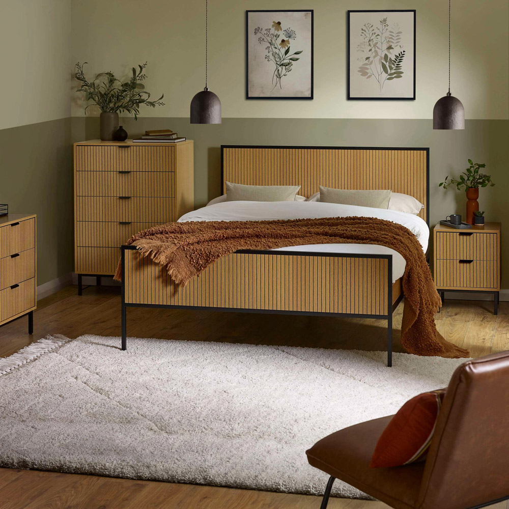 Julian Bowen Sia Double Oak Effect Bed Frame Image 8