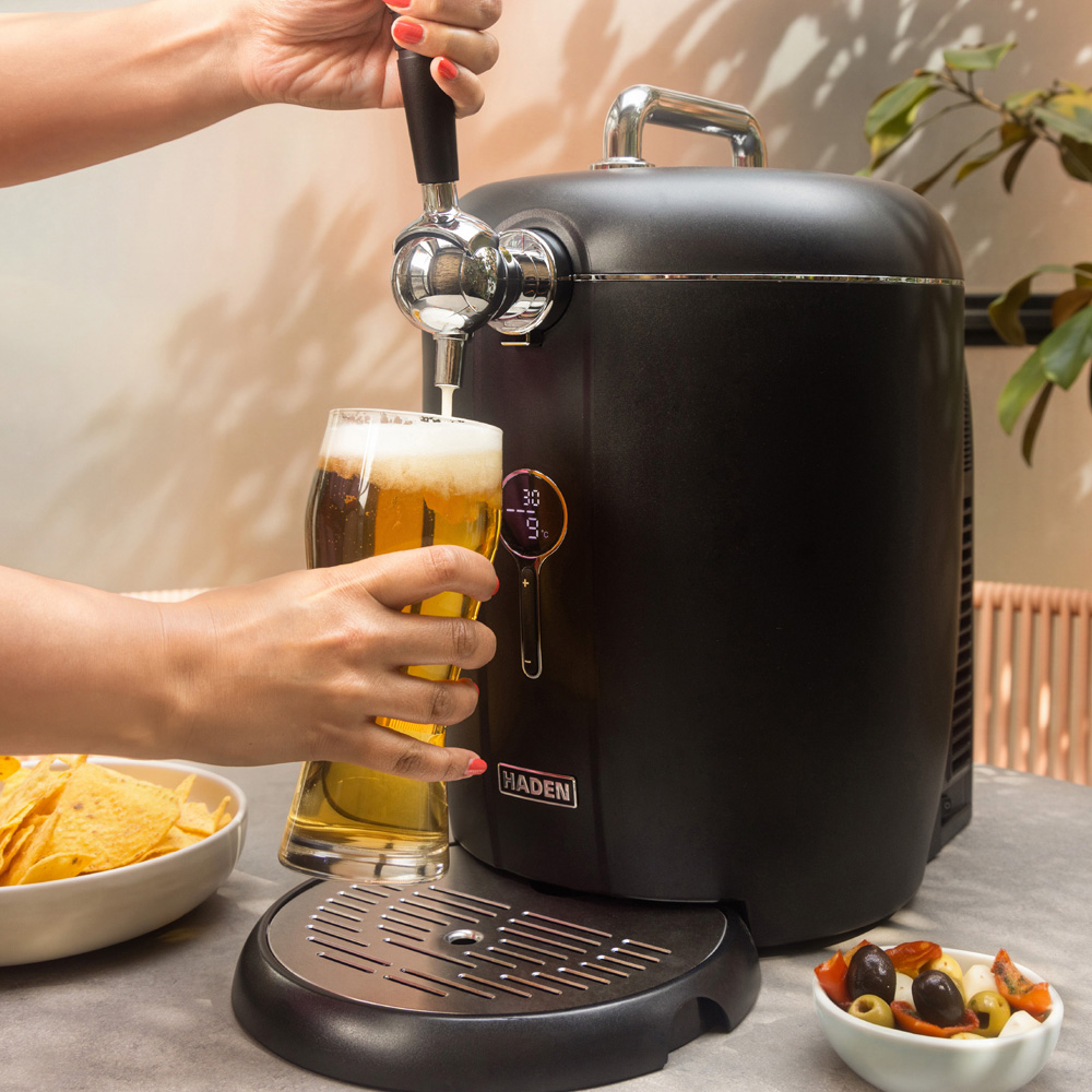Haden Home Bar 215826 Black 6L Draft Beer Dispenser Image 2