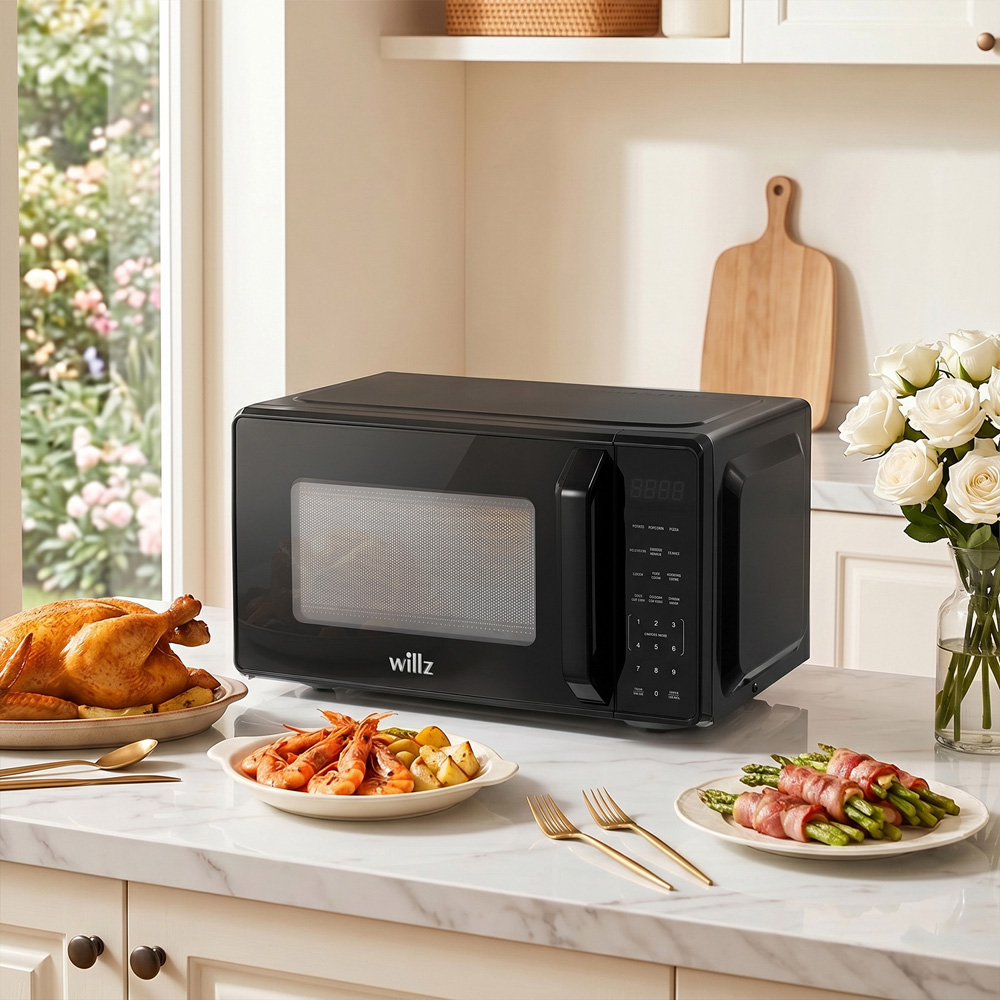 Living and Home EK110079 Touch Control Digital Microwave Oven 700W Image 6