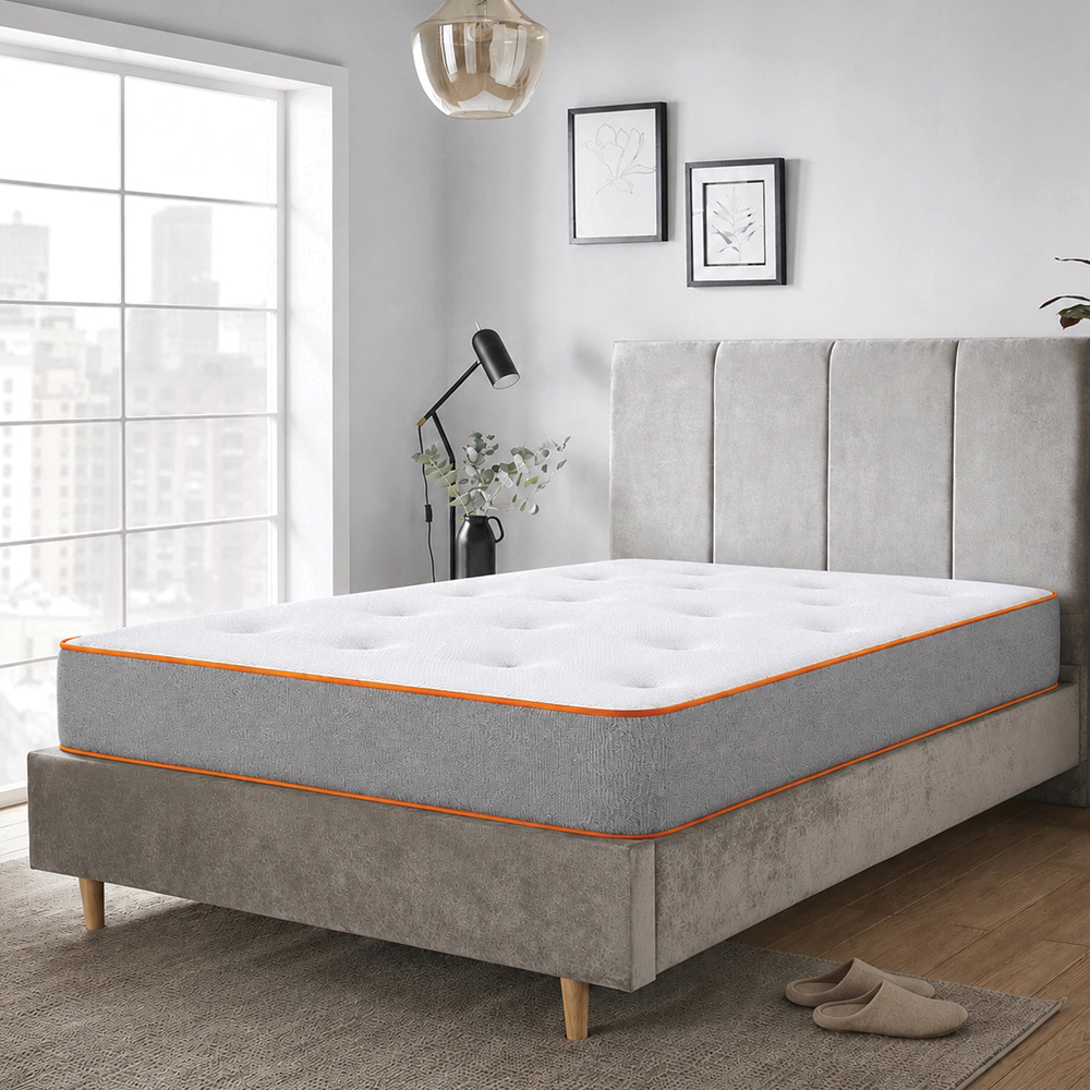Extreme Comfort Core Small Double 1000 Tufted Pocket Spring Mattress Image 2