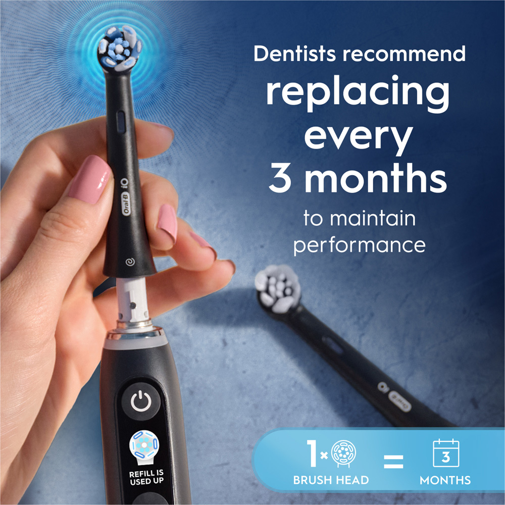 Oral-B iO Ultimate Clean Black Toothbrush Refill Head 4 Pack Image 6