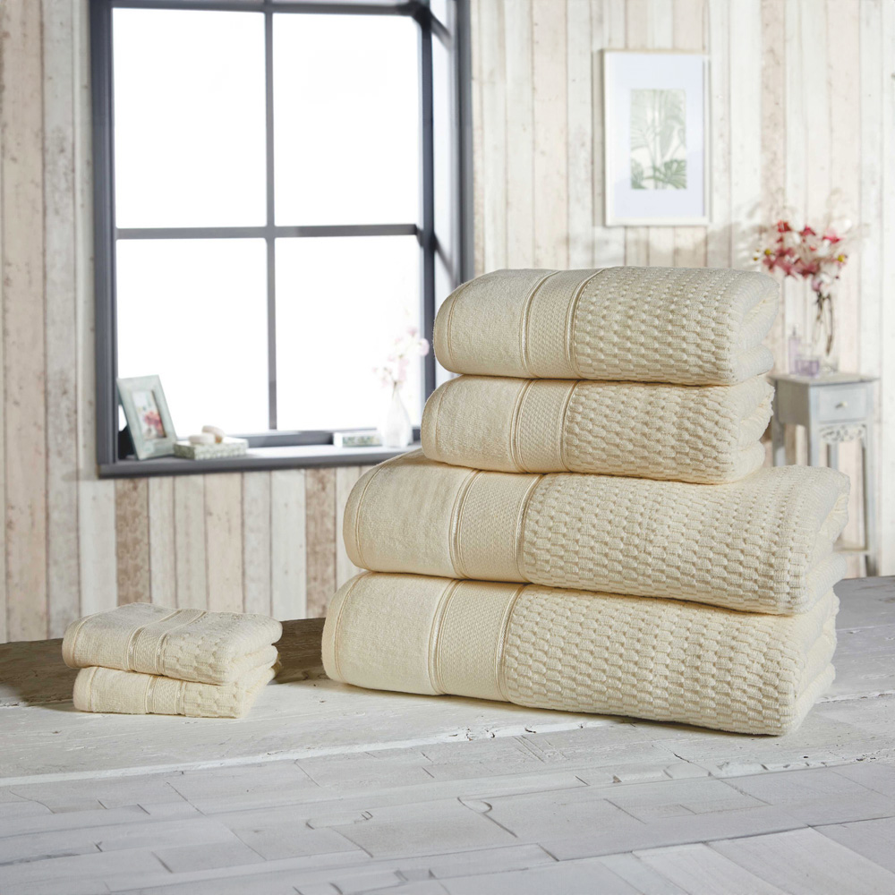 Rapport Home Royal Cream Velvet Woven Cotton Bath Towel Image 2