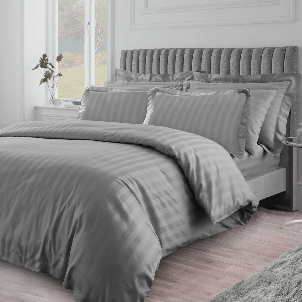 Velosso Hilton King Size Charcoal Stripe Duvet Set Image