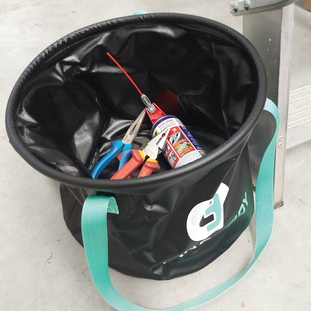 TradeTidy 3 Piece Red Steel Silicone Tube Holder Spray Can Holder and Collapsible Bucket Set Image 6