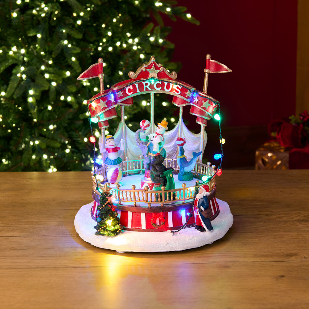 Christmas Circus Model Image 2
