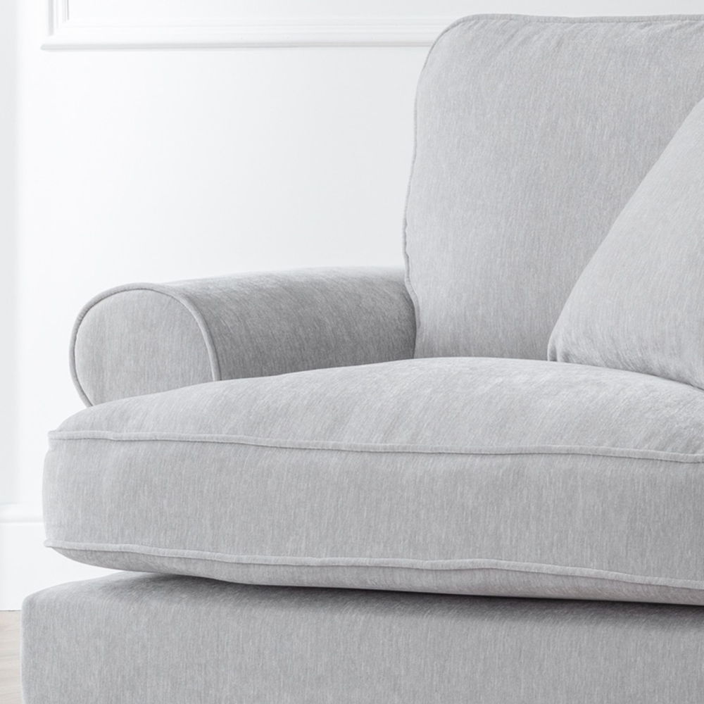 The Victoria Ice Armchair Image 2