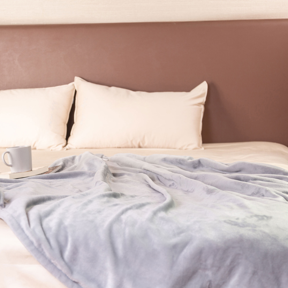 Neo Grey Reversible Electric Heated Throw Over Blanket 160 x 130cm Image 5