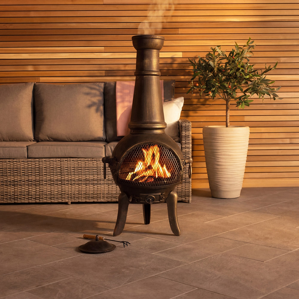 Charles Bentley Snug Seville 120cm Black Extra-Large Open Bowl Mesh Cast Iron and Steel Chiminea Image 2