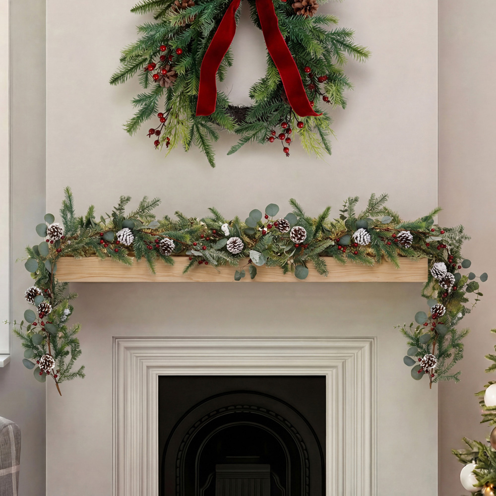 Charles Bentley Green Christmas Garland with Berries and Pinecones 180cm Image 8