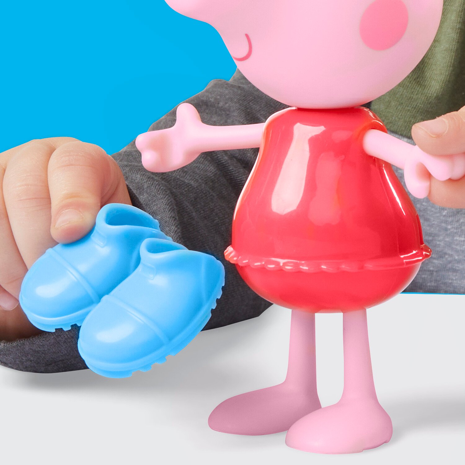 Assorted Peppa and Friends Dress Up Toy Image 12