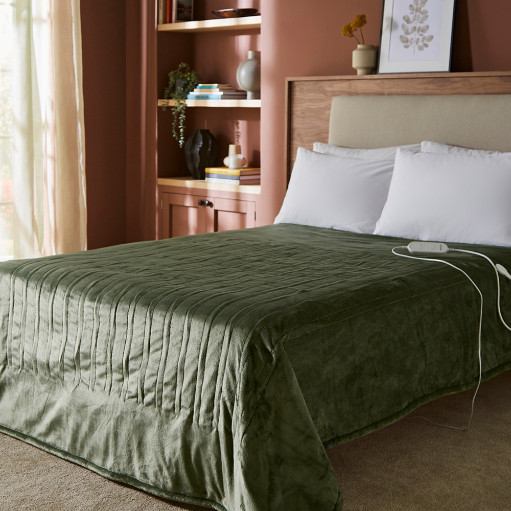 Morphy Richards Green Teddy and Flannel Fleece Heated Electric Throw 200 x 180cm Image 2