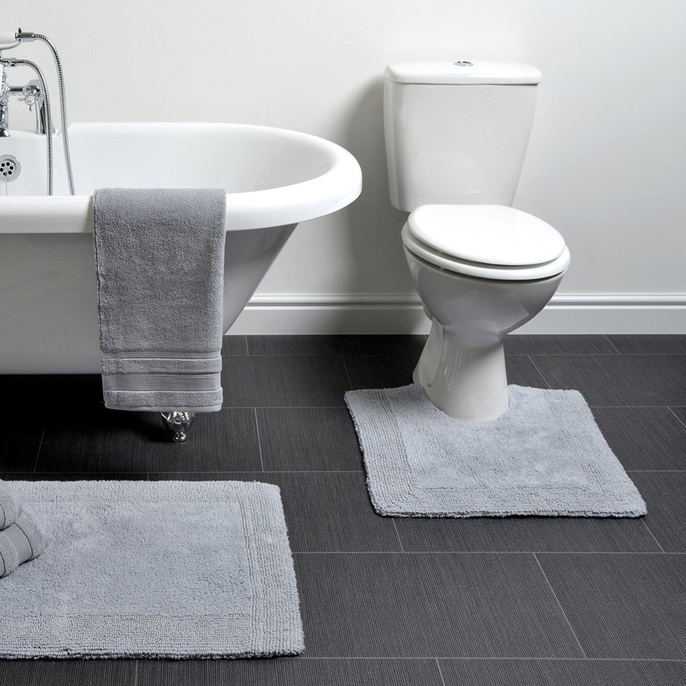 Allure Bath Fashions Elegance Dove Grey Reversible Pedestal Mat 53 x 55cm Image 2
