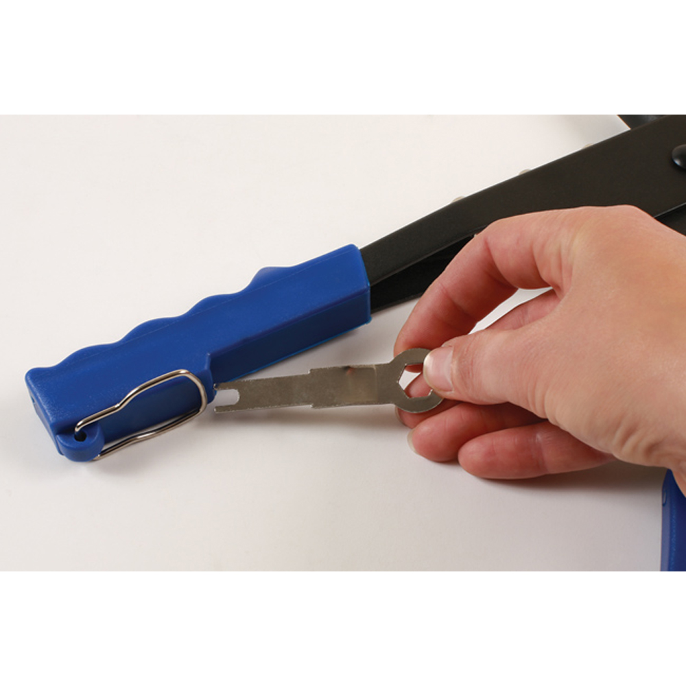 Laser 217 Standard Blue and Black Riveter with 30 Rivets Image 9