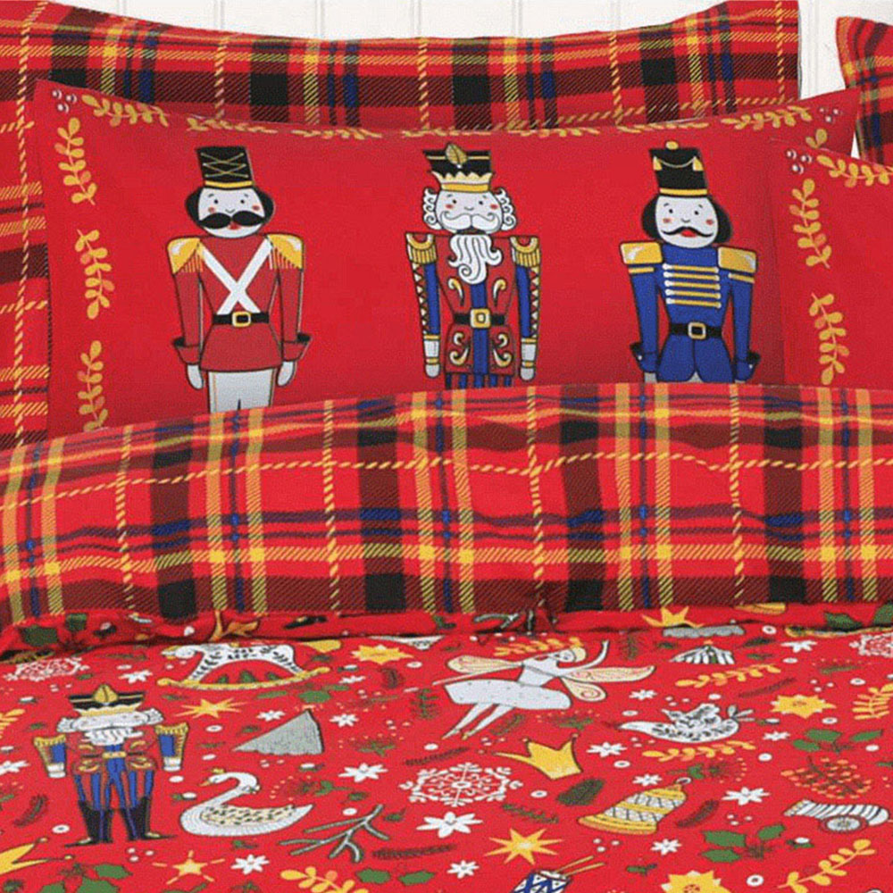 Velosso Single Red Nutcracker Duvet Set Image 2