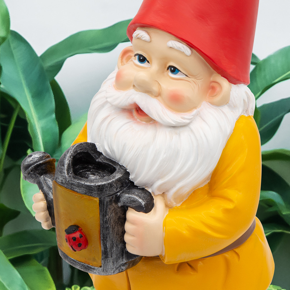 GardenKraft LED Solar Gnome with Water Can Light Up Garden Ornament Image 6