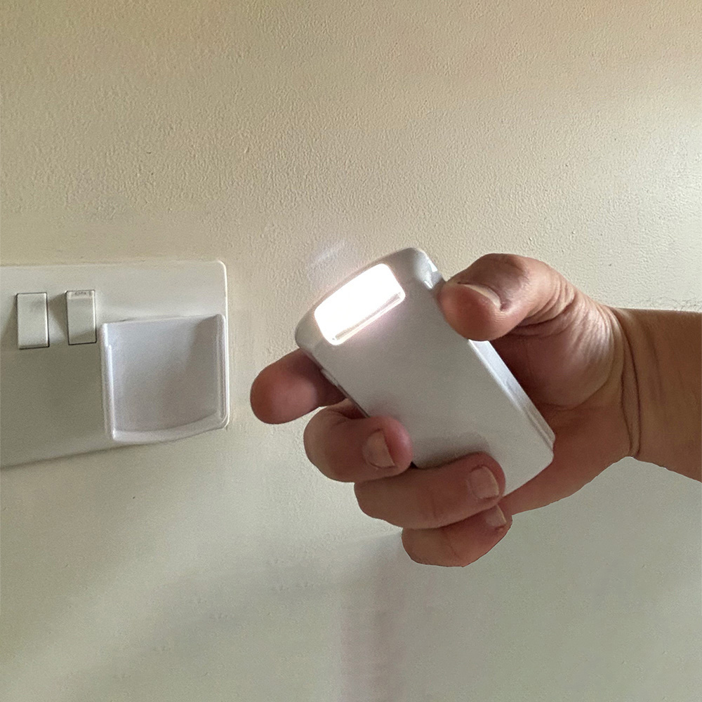 Lifemax Night Light Torch Image 4