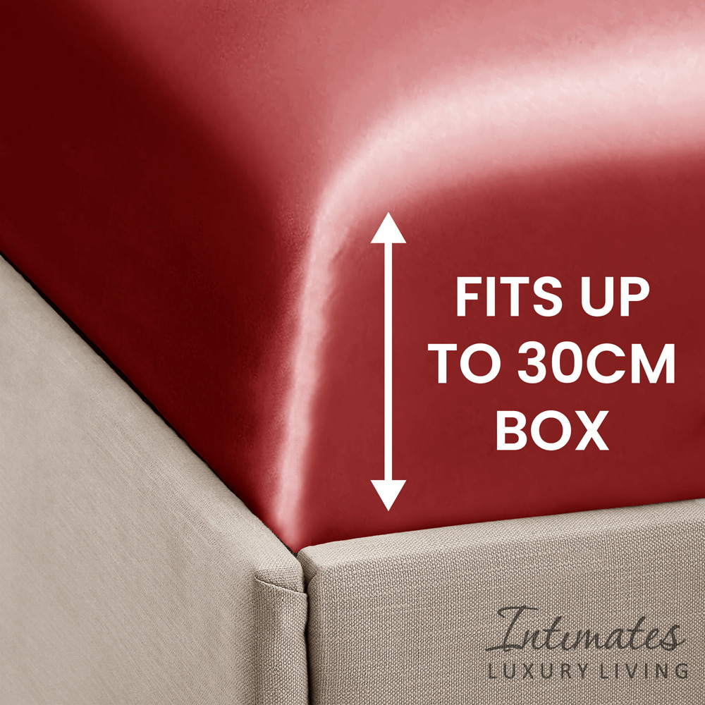 Intimates Single Red Satin Complete Bedding Set Image 6