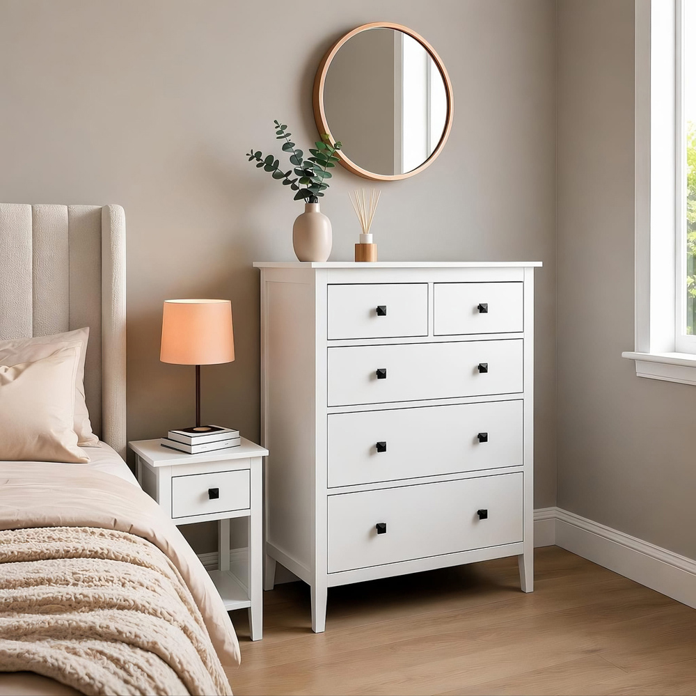 Home Source 5 Drawer White Wide Chest of Drawers Image 8