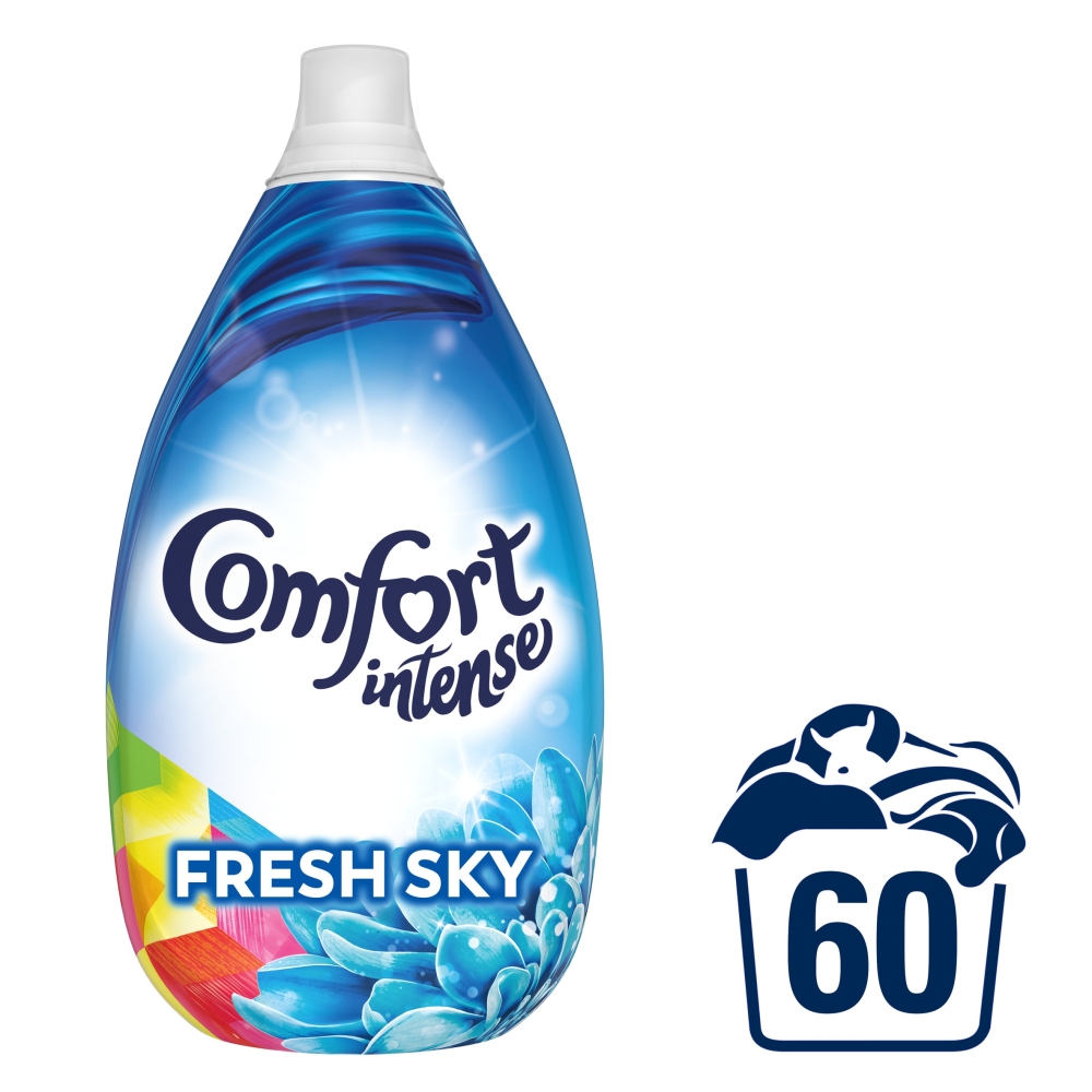 Comfort Intense Fresh Sky Fabric Conditioner 60 Washes 900ml Image 1