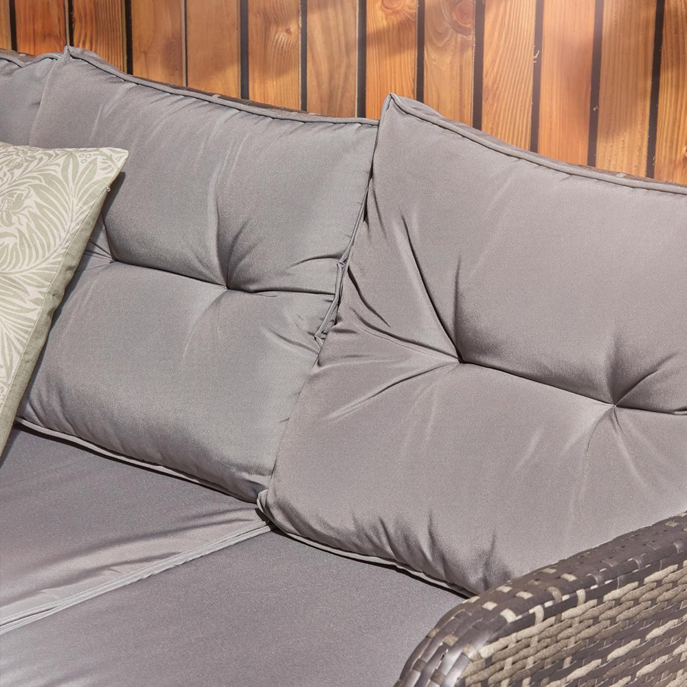 Home Treats 7 Seater Deluxe Rattan Garden Dining Set Image 3