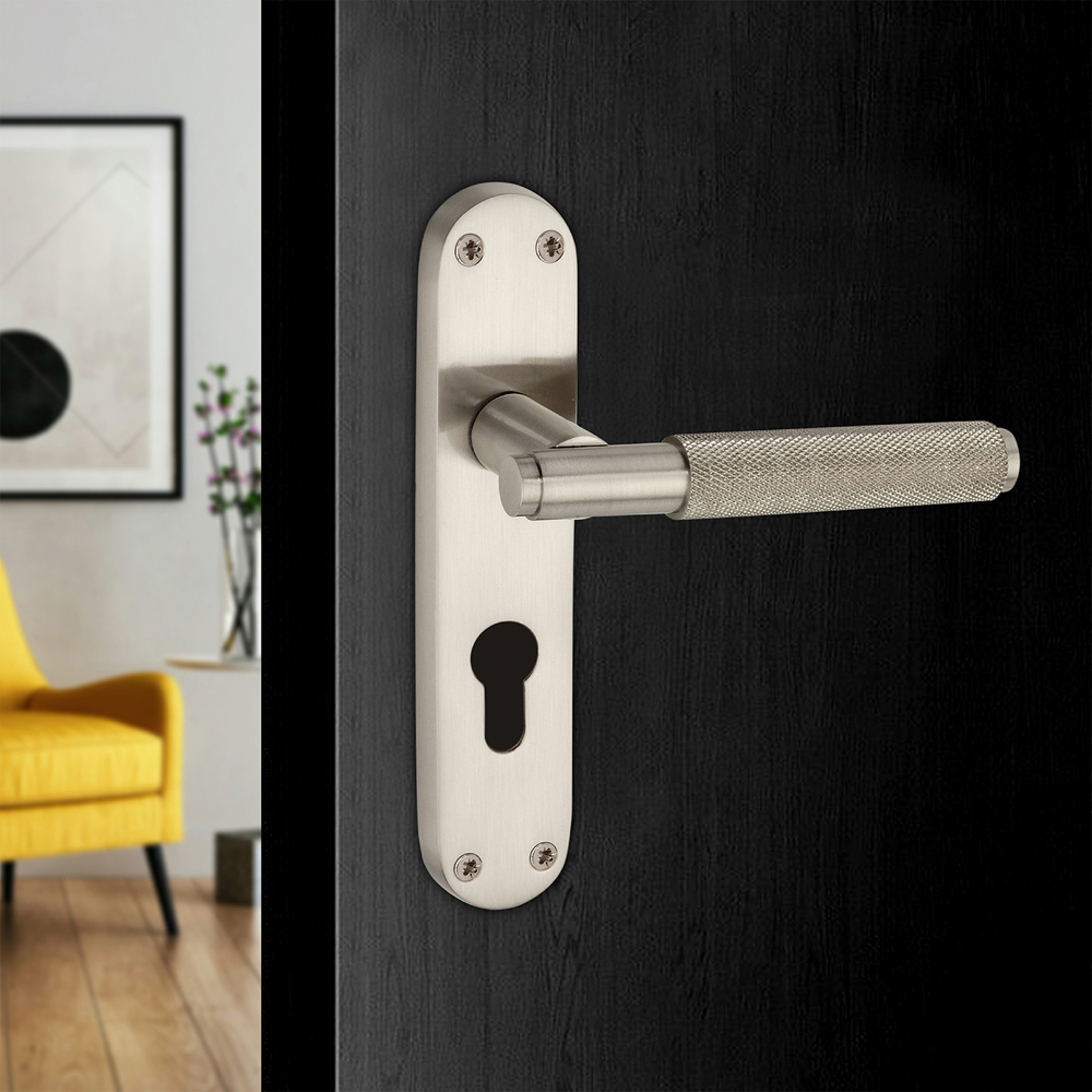 Spira Brass Connaught Satin Nickel Knurled Lever Door Handle with Euro Backplate 2 Pack Image 2