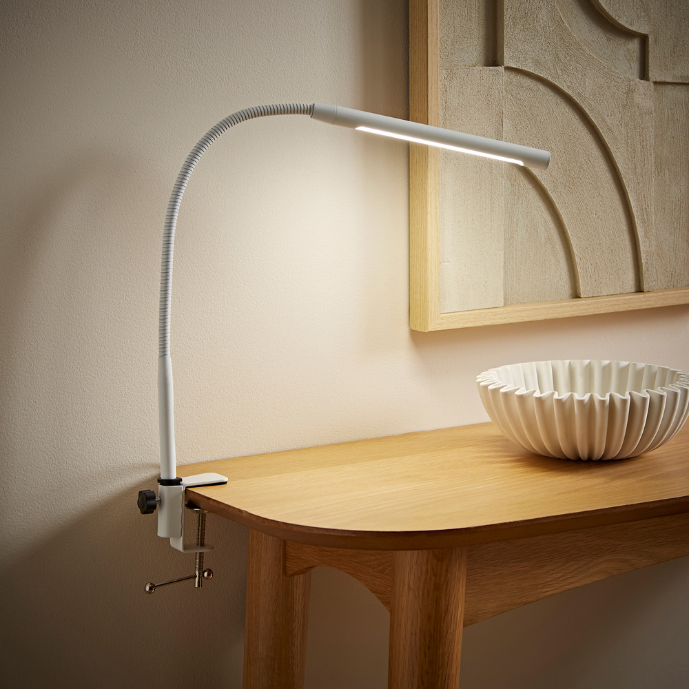 ValueLights Daylight White Clamp LED Desk Lamp Image 6